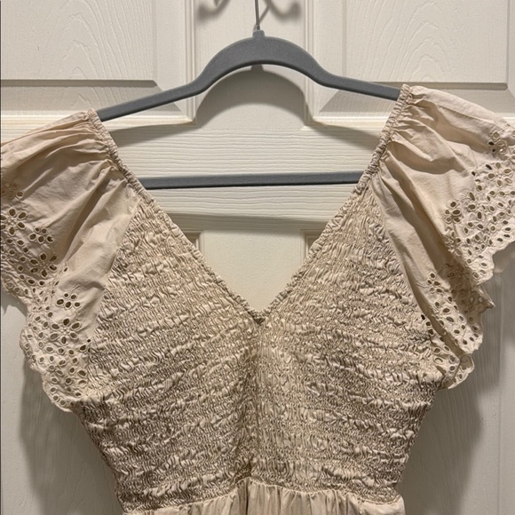 GAP Cream Ruffled Flutter Sleeve Mini Dress - Picture 5 of 12